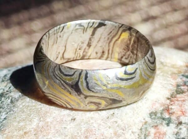 einzelner Trauring Ring Mokume Gane Gold 900 Palladium 500 Silber  Sternmuster geätzt 53,5