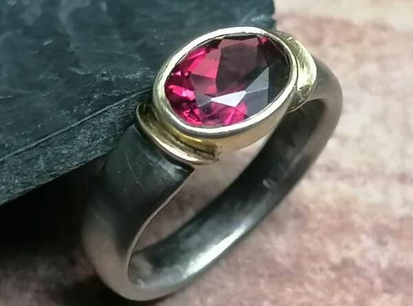 Unikat Ring bombierte Schiene Gold 750 Palladium Tansanit Turmalin Smaragd Peridot .. Bestellung