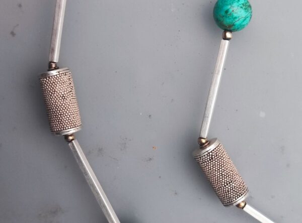 Kette Silber 925 tlw. vergoldet Zylinder granuliert Türkis Hämatit 54 cm